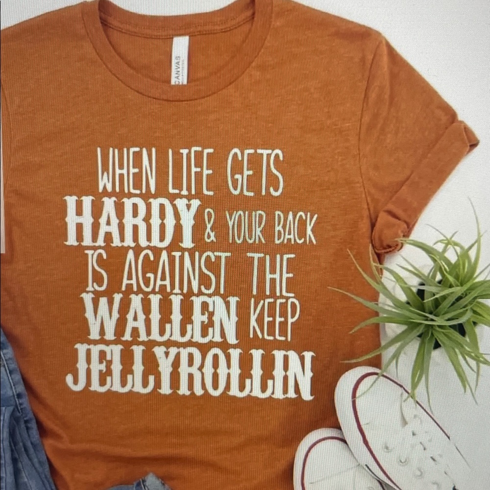 Country Hardy Screen Printed Women’s Tee